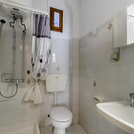 Balou Apartment
