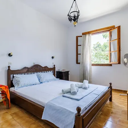 Balou * Città di Skopelos